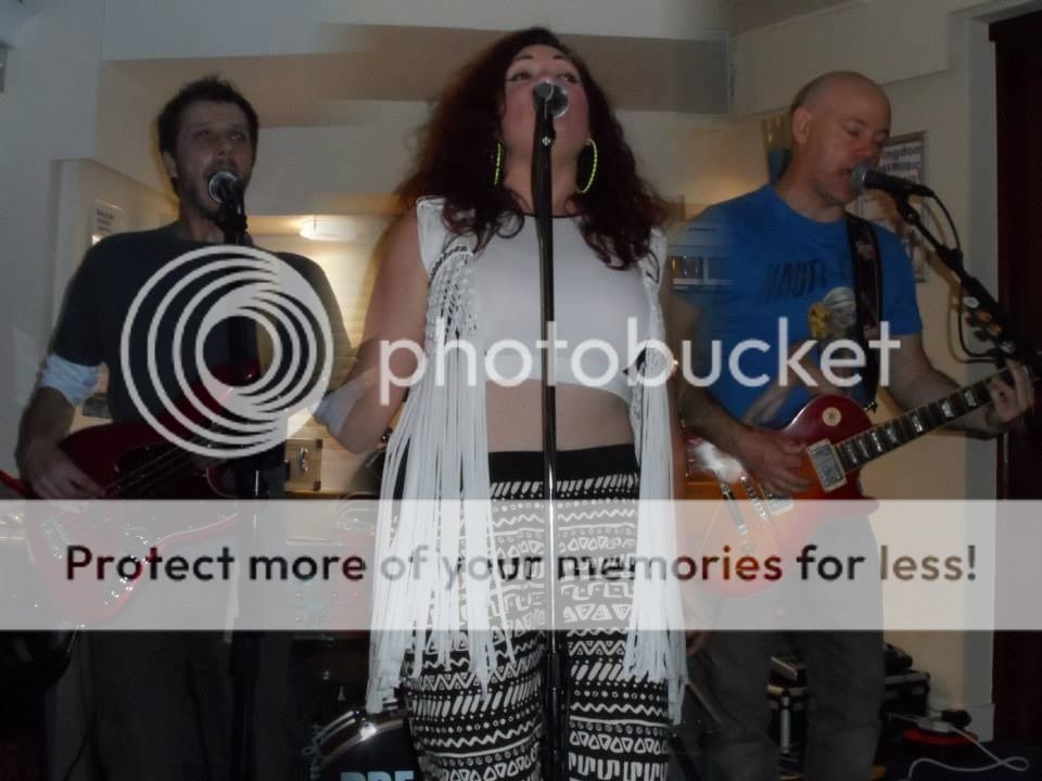 Guilty Pleasures Photos - At the Paringdon Sports Club